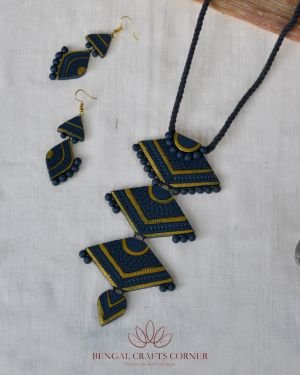 Vasundhara 1 – Handmade Jewellery Set