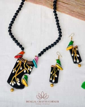 Rudrani 1 – Simple Terracotta Jewellery Designs