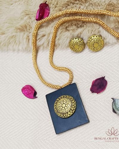 Tamralipi – Vintage Terracotta Necklace