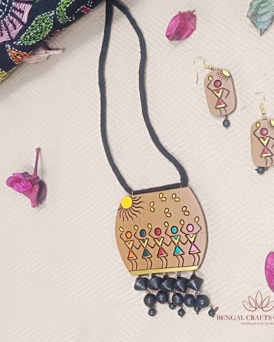 Vasundhara  – Handcrafted Terracotta Necklace