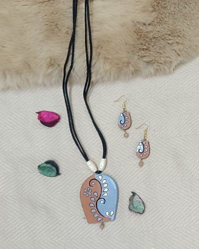 Dual-Tone Paisley Terracotta Necklace Set