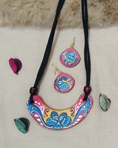 Twin Birds Hand-Painted Terracotta Necklace Set