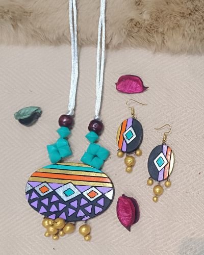 Vibrant Tribal-Inspired Terracotta Necklace Set