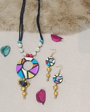 Abstract Circle Terracotta Necklace Set